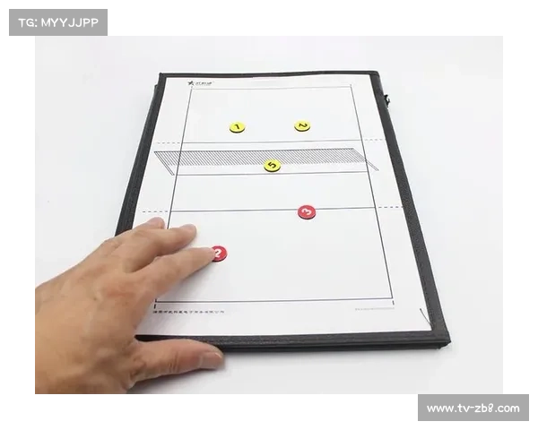 教练的战术板：临场调整的艺术